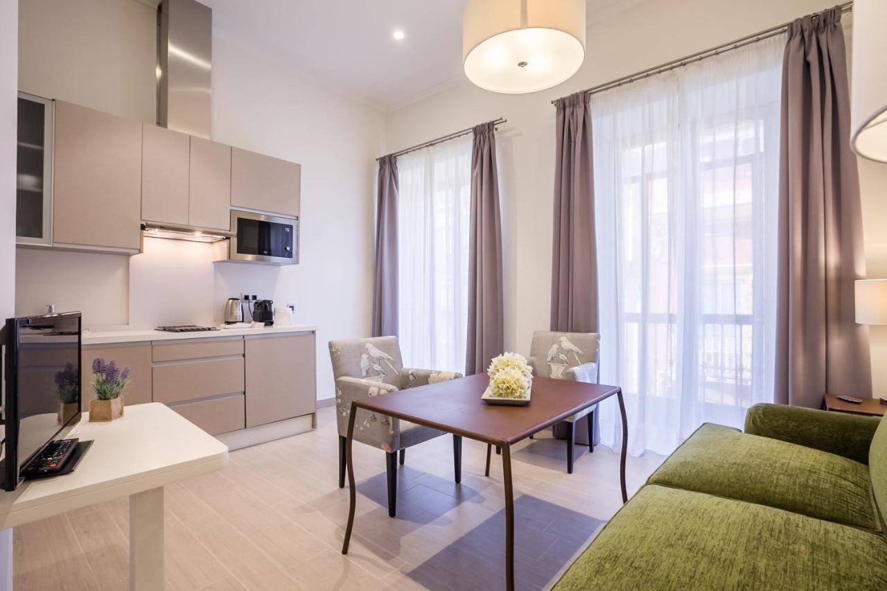 Welldone Cathedral Suites Σεβίλλη Εξωτερικό φωτογραφία